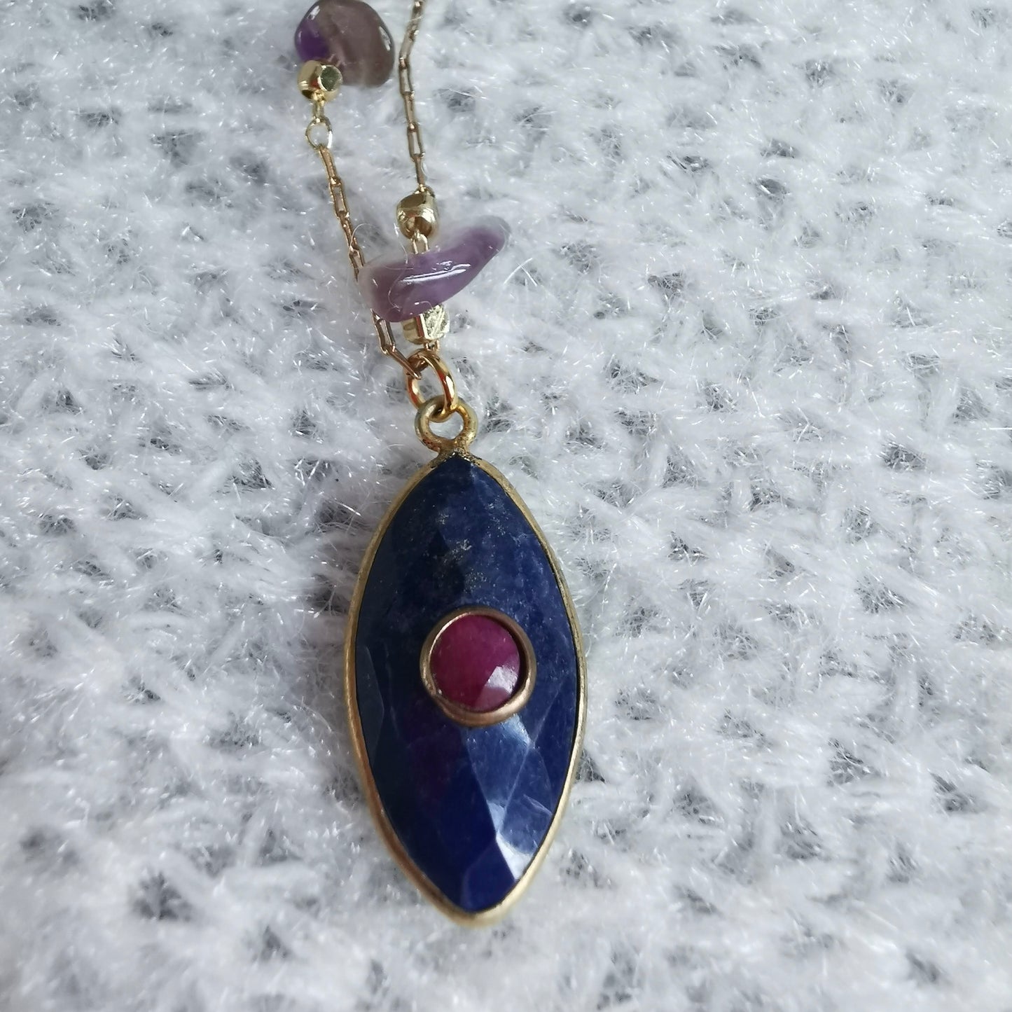 Collier Amulette améthyste lapis-lazuli