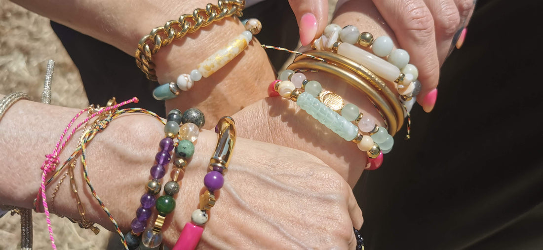 Porter l’énergie de la Terre : Pourquoi choisir un bijou sur mesure ?